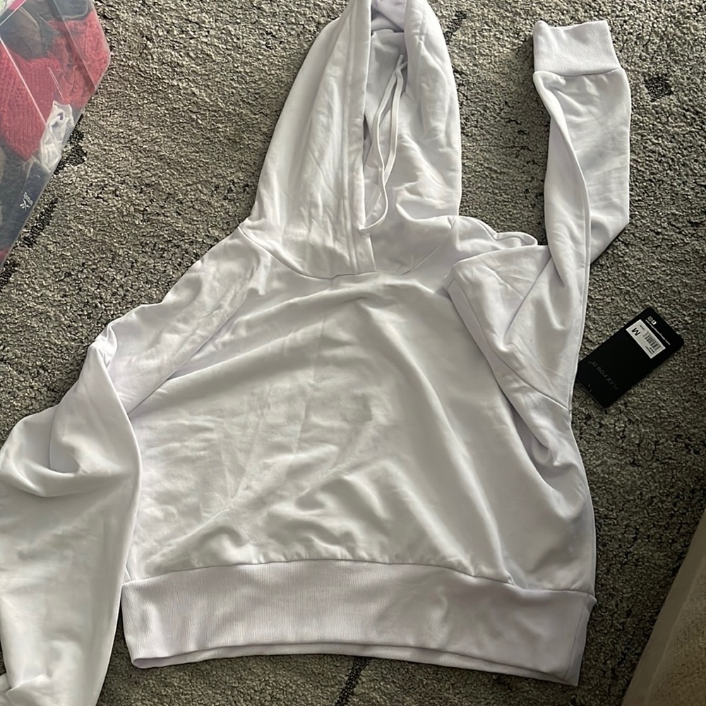 White cropped workout hoodie